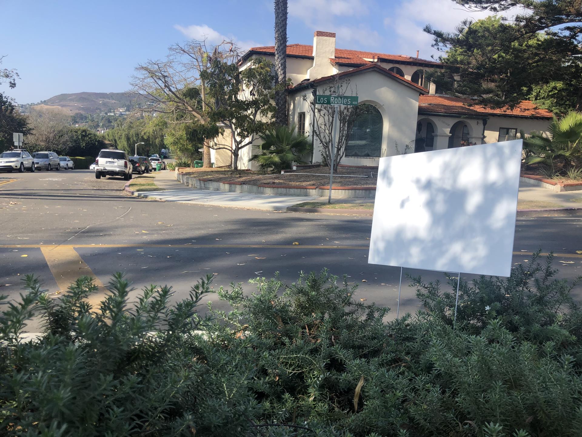 Important Info on Election Signs in Laguna Beach